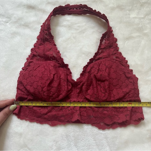 Medium Lace Halter Neck Bralette - Picture 3 of 8